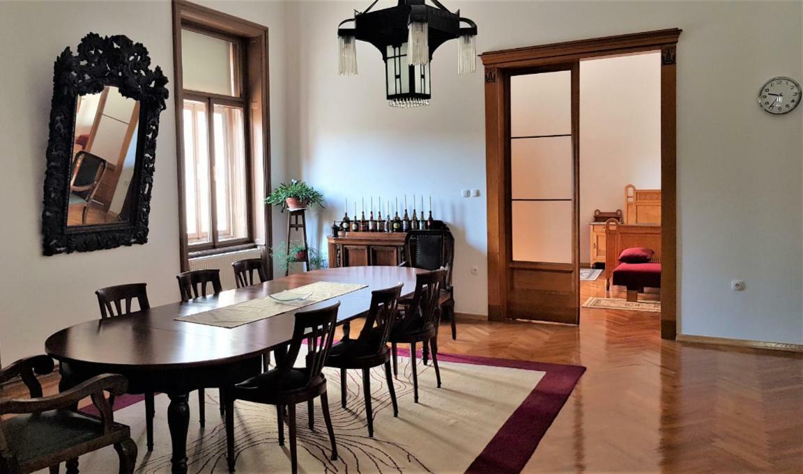 Luxury Apartment In The Heart Of Varaždin Exteriör bild