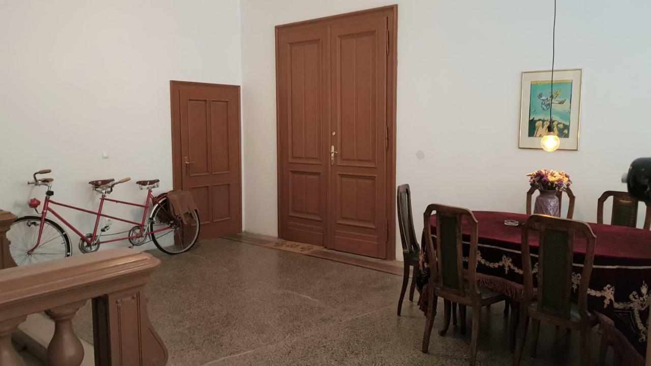 Luxury Apartment In The Heart Of Varaždin Exteriör bild